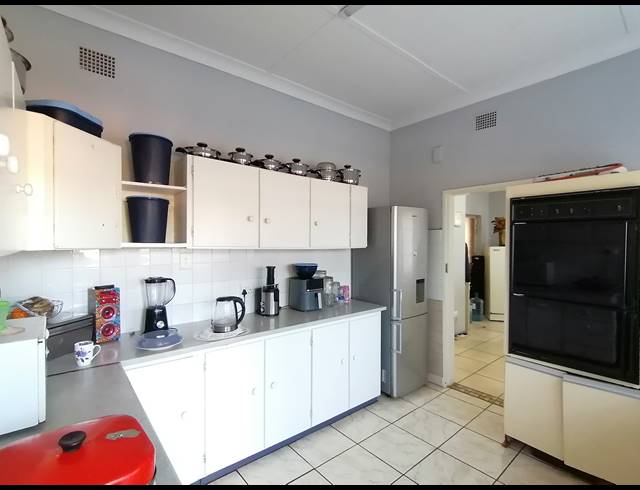 3 BEDROOM FREESTANDING FOR SALE IN STILFONTEIN EXT 3